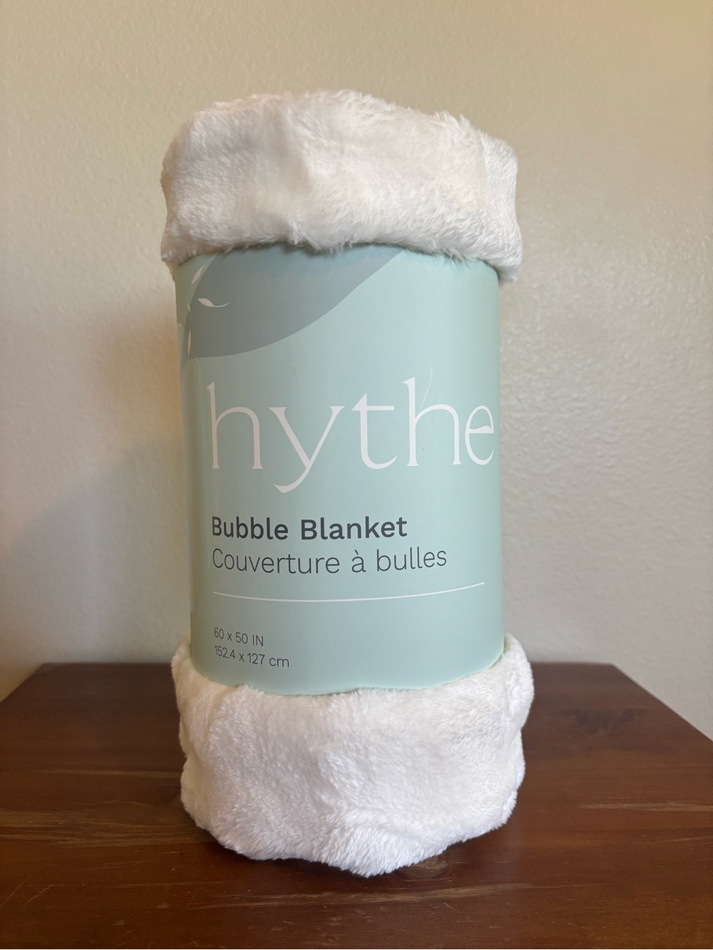 hythe White Bubble Blanket - Plush Throw